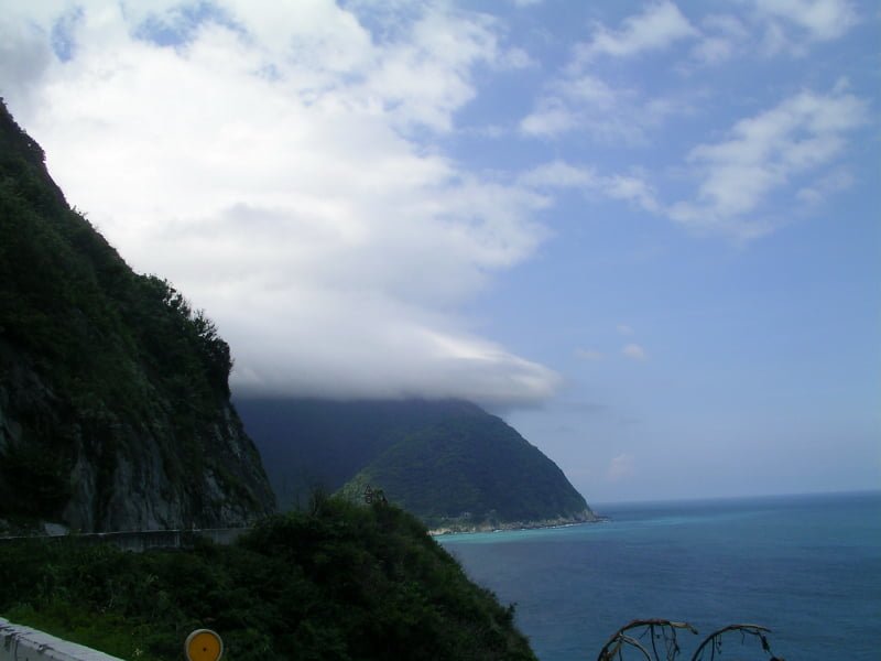 花東縱谷與海岸公路的壯麗景致