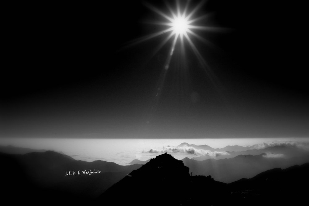 中華民國臺灣島玉山主峰 Mt. Jude, Taiwan, R.O.C. ( 攝影:Jin-Liang, Lin)