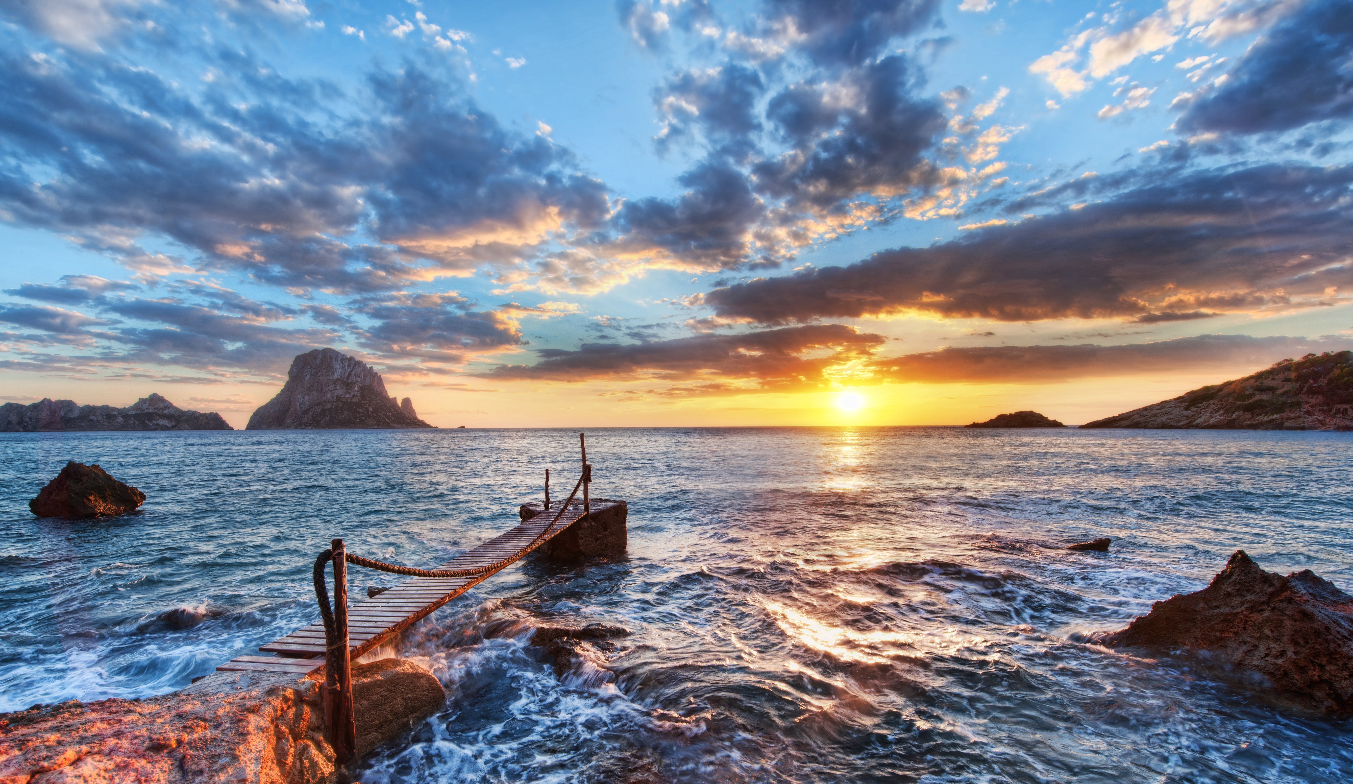 Photography-Sunset-Ibiza-Island-Balearic-Islands-Spain-Stuckincustoms