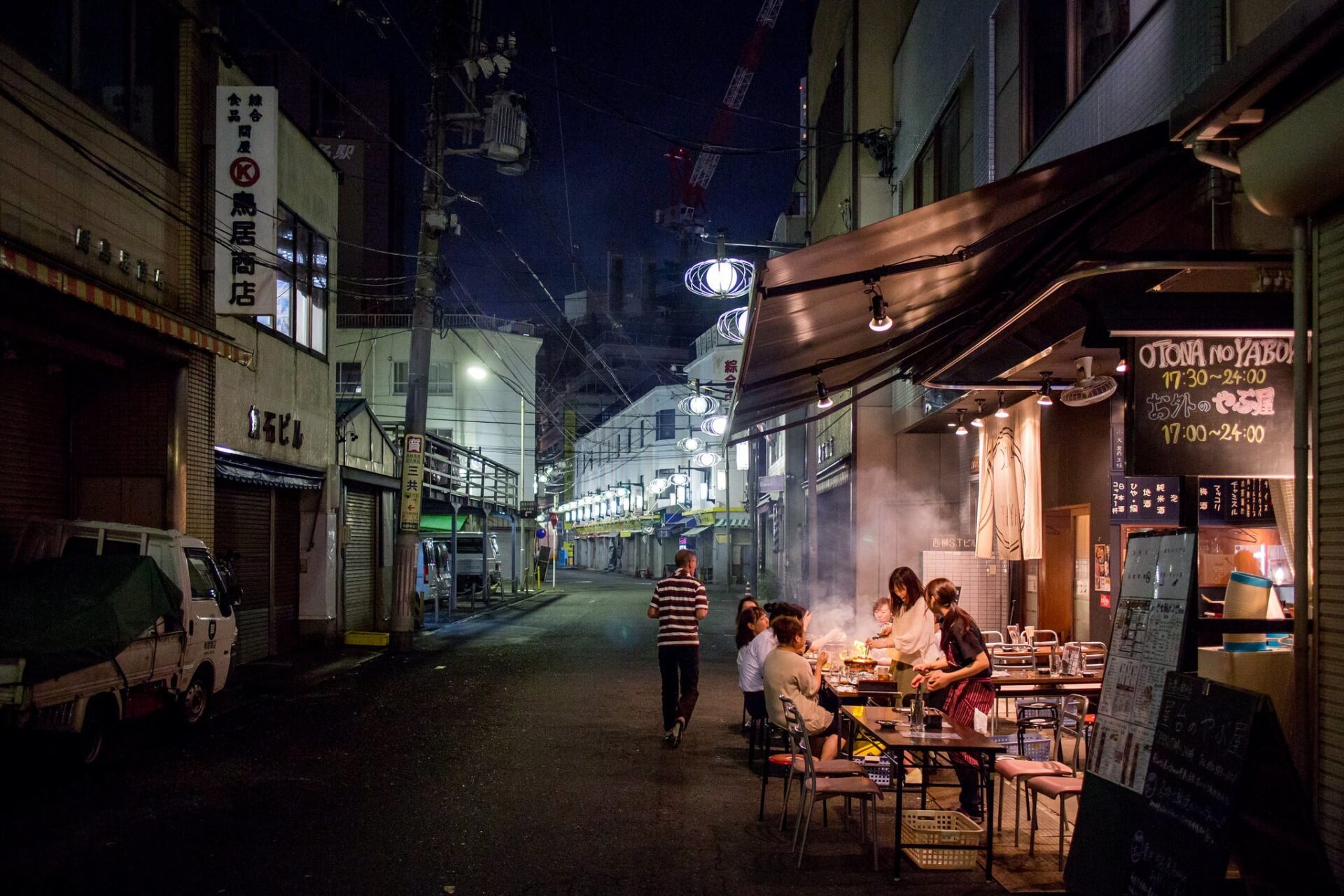The night in Yanagibashi.