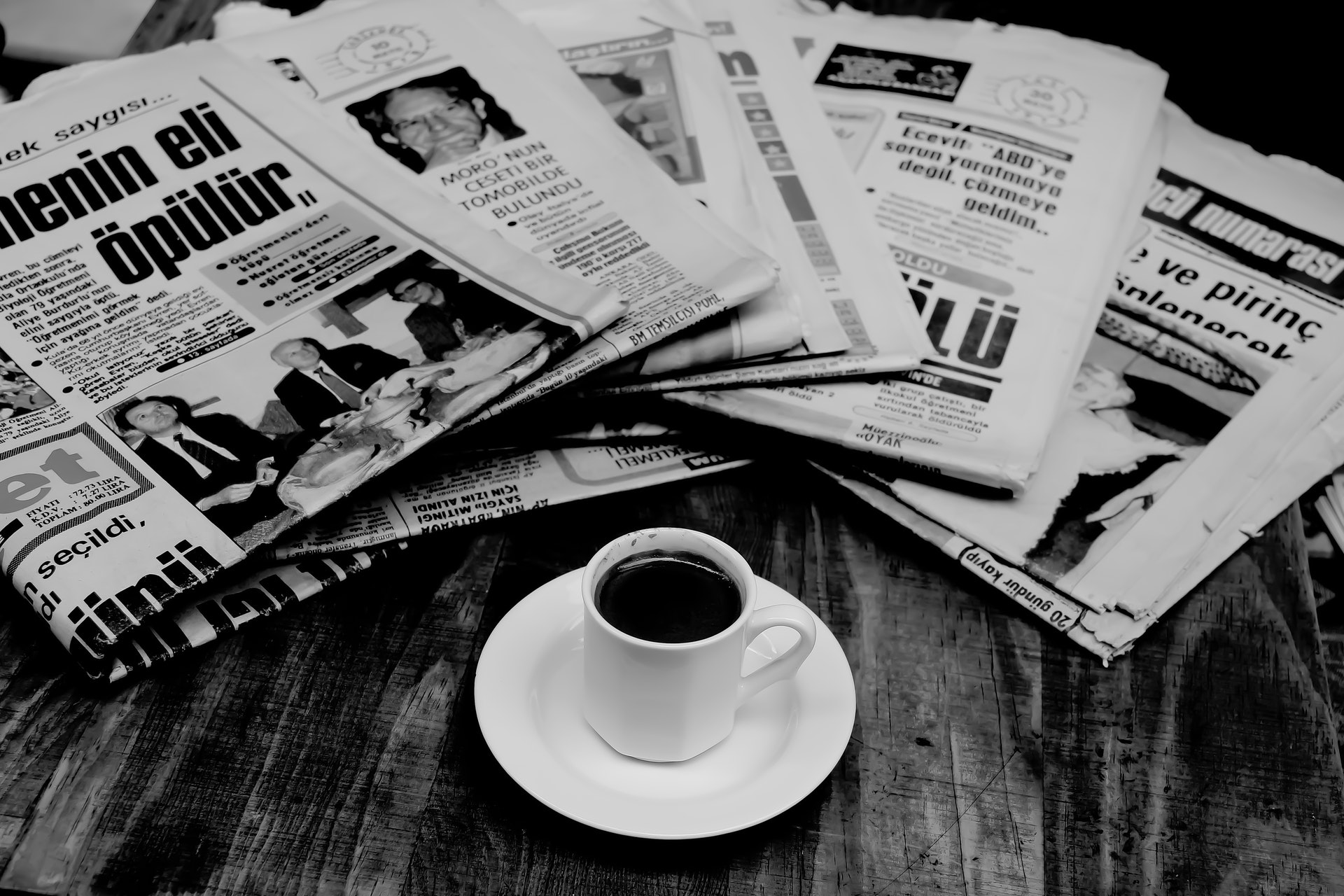 [閱讀筆記] 新聞評論寫作指南：擺事實、講真話，從拆解模型到九大維度的深度論述修煉