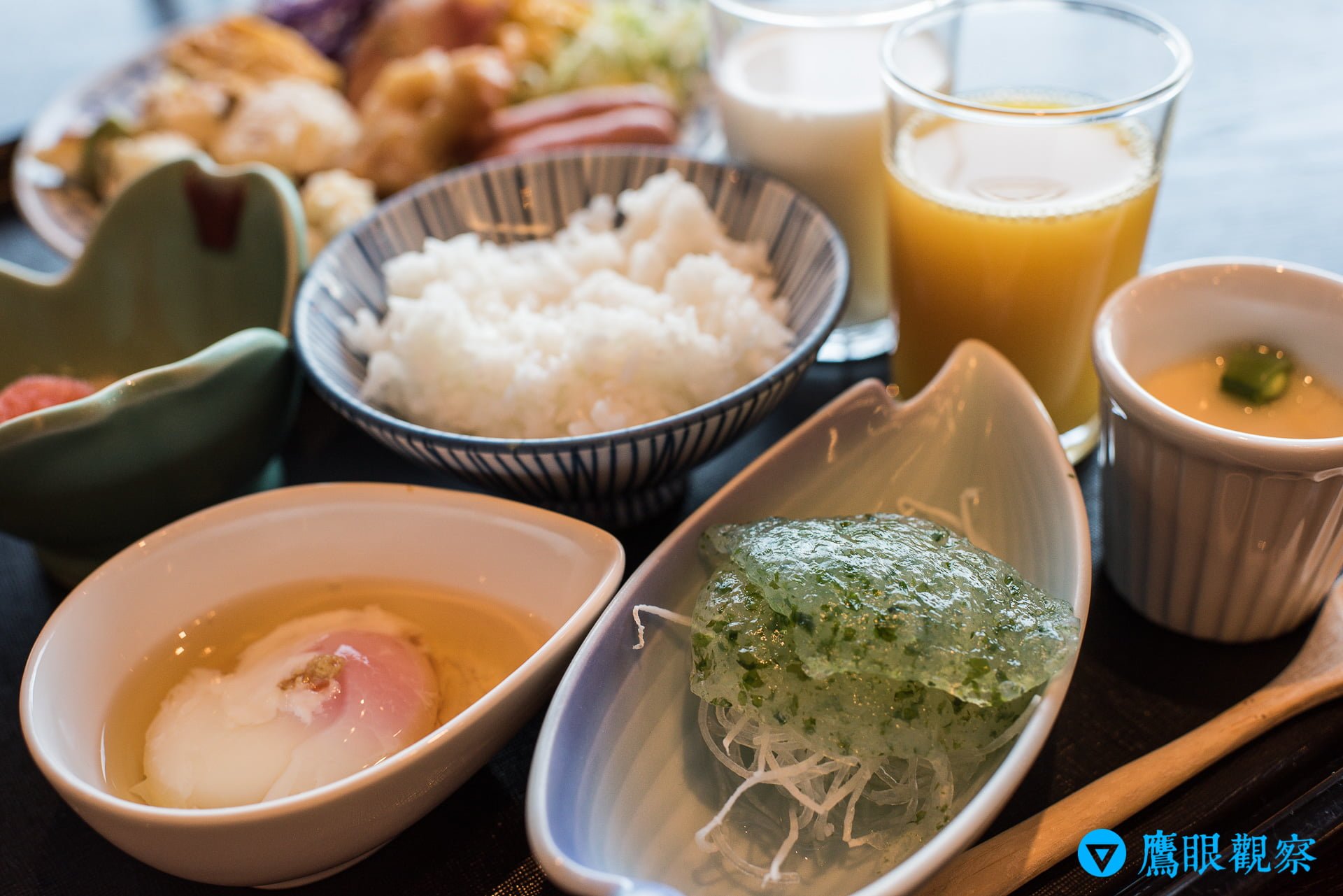 岸權旅館早餐和風小缽與玉子燒