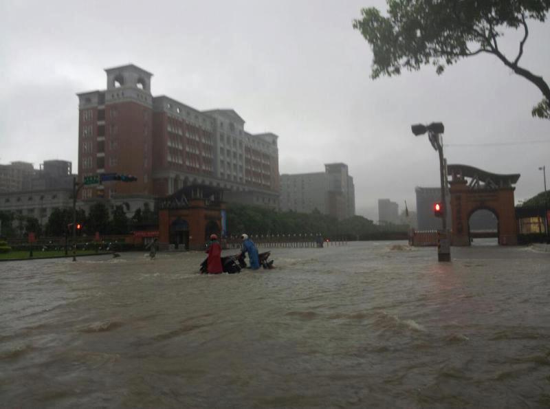 2012 年 6 月台灣豪雨各地淹水災情照片 09