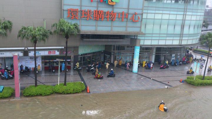 2012 年 6 月台灣豪雨各地淹水災情照片 25