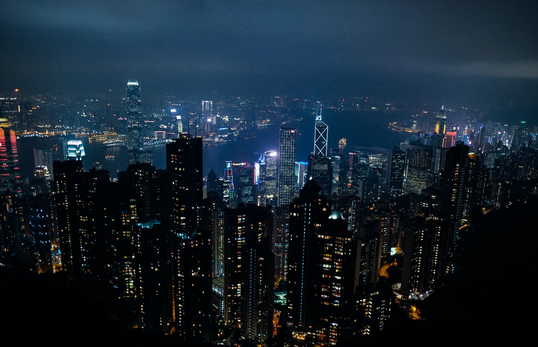 2023全球10大最昂貴的海外城市出爐 - 揭秘背後的現實
